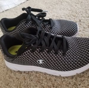 Champion tennis shoes